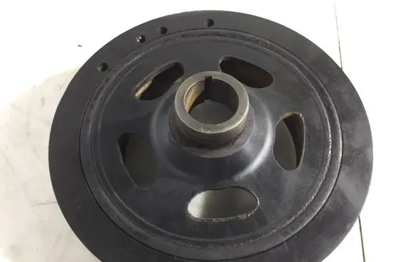 Mercedes-Benz Sprinter W906 Crankshaft pulley A6110300203
