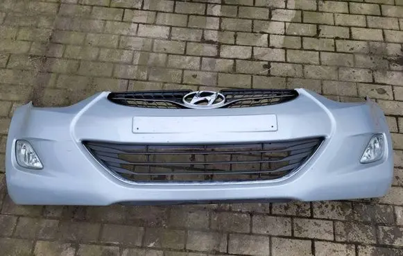 Hyundai Elantra Front bumper 