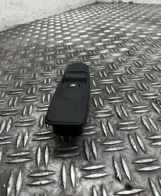 Citroen C4 Grand Picasso Electric window control switch