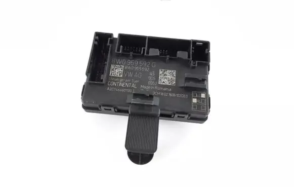 Audi A4 S4 B9 Door control unit/module 8W0959592G