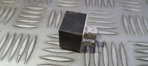 Peugeot 306 Other relay 12V25A03501