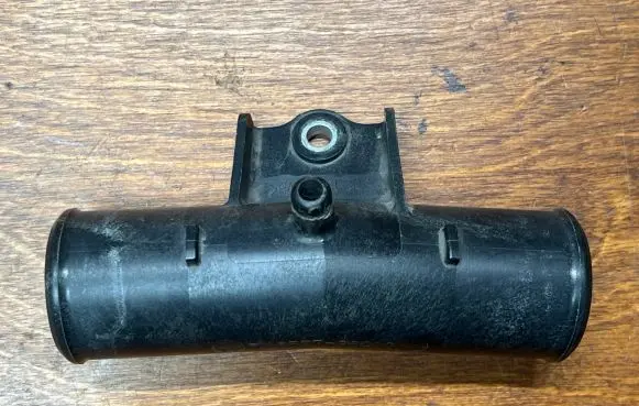 Lexus IS 220D-250-350 Engine coolant pipe/hose 1657726010 16577-26010