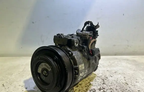Mercedes-Benz A W176 Air conditioning (A/C) compressor (pump) 4472807110 6SBU16C 11P01043