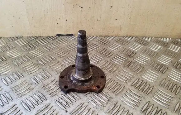 Audi A6 S6 C4 4A Stub axle 