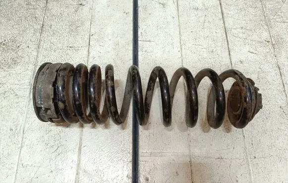 Mercedes-Benz ML W164 Rear coil spring