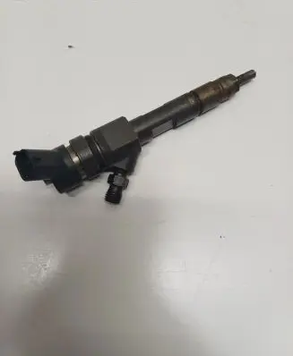 Suzuki Grand Vitara II Fuel injector 0445110230