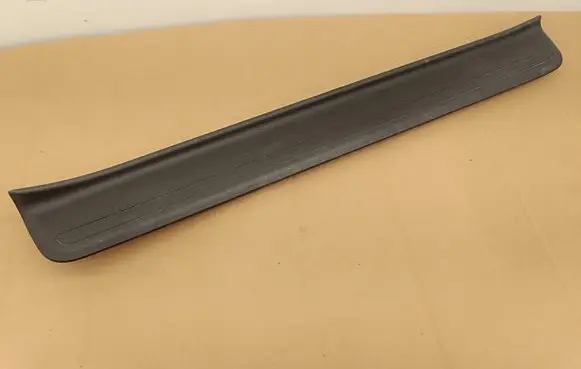 KIA EV6 Front sill trim cover 85873CV000