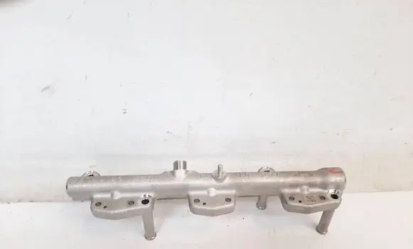 BMW X3M F97 Fuel main line pipe 8665635 7643082 13538665635