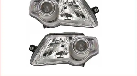 Volkswagen PASSAT B6 Headlight/headlamp 