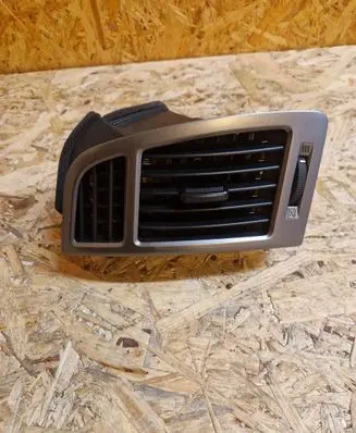 Hyundai i20 (PB PBT) Dashboard side air vent grill/cover trim 974601J000