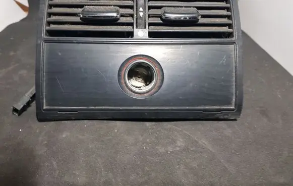 Audi A8 S8 D2 4D Rear air vent grill 4D0819203B