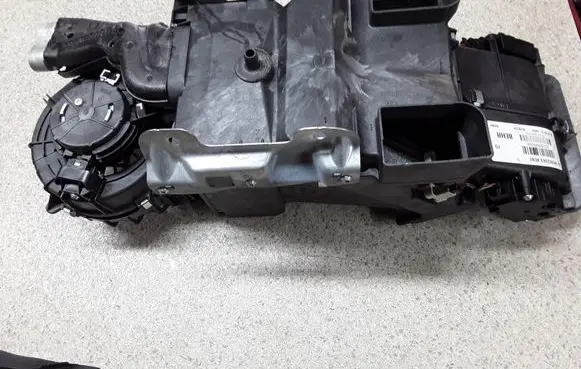 Interior heater climate box assembly