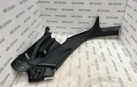 Tesla Model S (C) pillar trim A089335