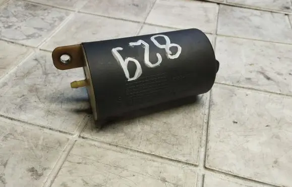 Mitsubishi Space Star Vacuum air tank 8200034270