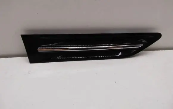KIA Optima Fender grill 877722T000