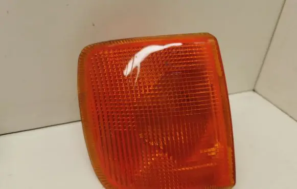 Ford Fiesta Front indicator light 100621000