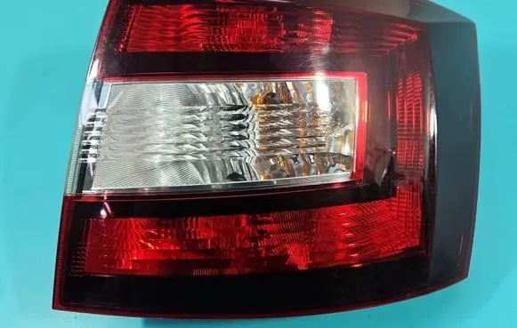 Skoda Rapid (NH) Rear/tail lights 5JJ945312 IMPRK1568461