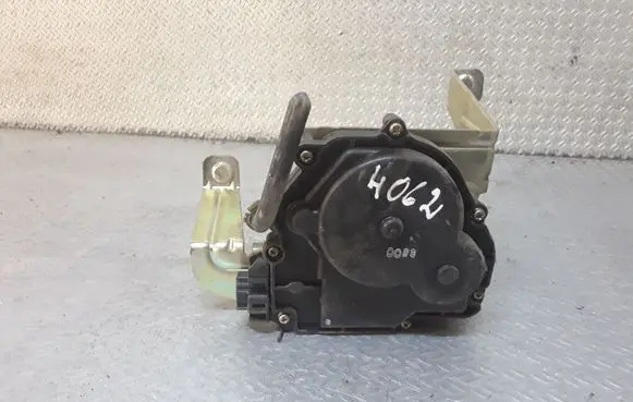 Opel Frontera B Fuel tank cap lock motor 