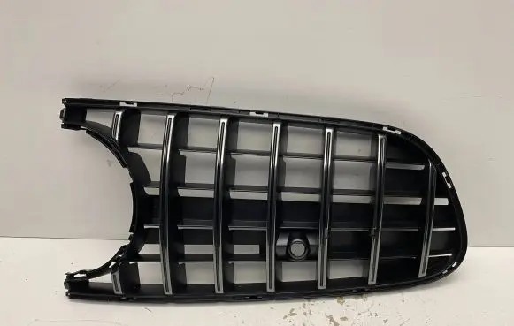 Mercedes-Benz AMG GT R190 C190 Front bumper upper radiator grill A1908853900