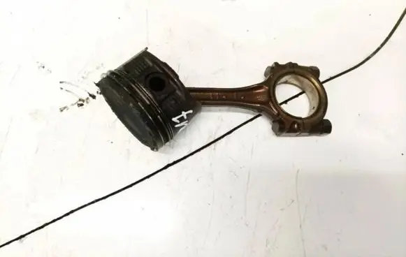 Nissan Micra Piston with connecting rod