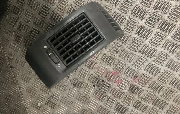 Fiat Ducato Dashboard air vent grill cover trim 