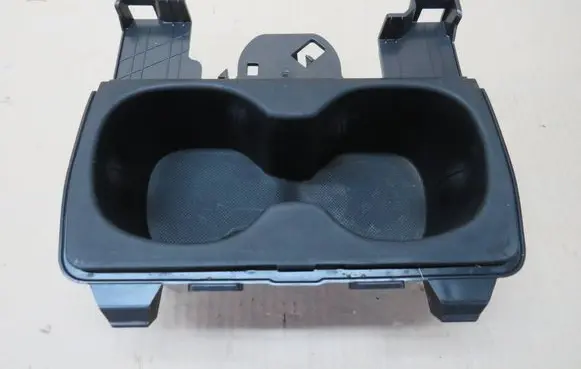 Opel Insignia B Cup holder 39080460 551186240 3009983100