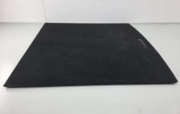 Trunk/boot floor carpet liner