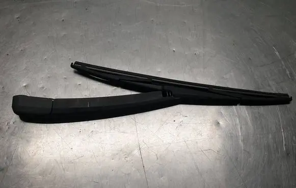 Hyundai i40 Rear wiper blade PETGF45