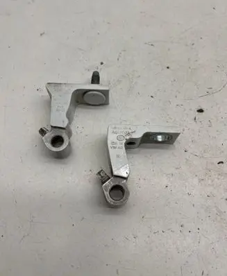 Audi A4 S4 B9 8W Rear door lower hinge 8W0831403A 8W0833403A