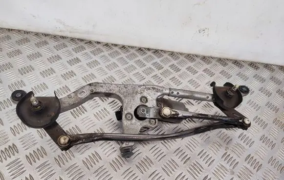 Toyota Auris E180 Front wiper linkage and motor 8511002340