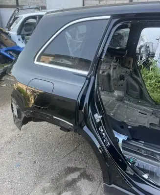 Mercedes-Benz EQB Rear quarter panel 