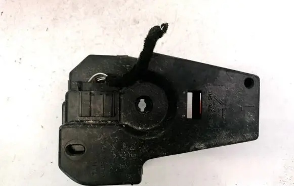 Ford Galaxy Tail light bulb cover holder 7M5945257