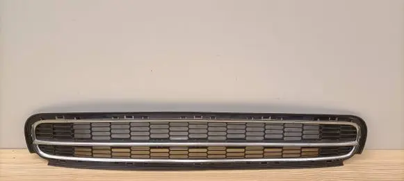 Mini One - Cooper Clubman R55 Front bumper lower grill 2753647
