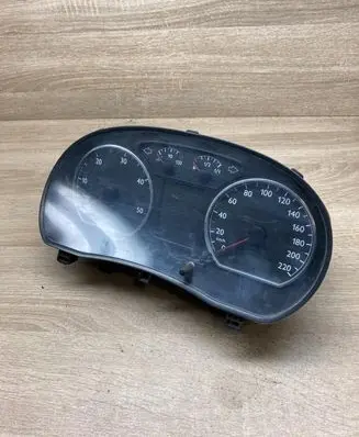 Speedometer (instrument cluster)