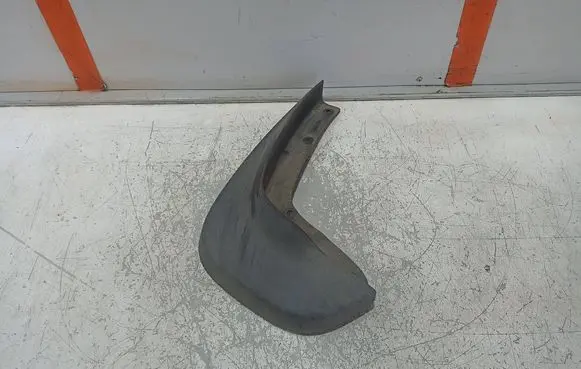 Volvo XC70 Rear mudguard 30744143
