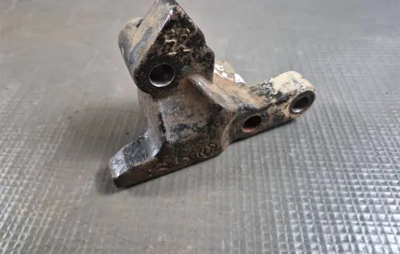 Toyota Proace Engine mounting bracket GS40012