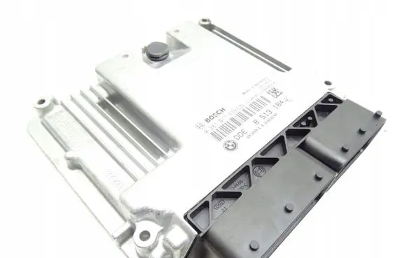 BMW X3 F25 Engine control unit/module 8513184
