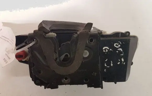 Peugeot 607 Rear door lock