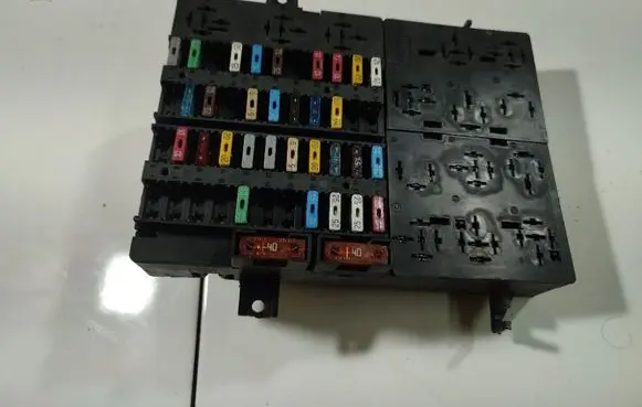 Renault Master II Fuse box set