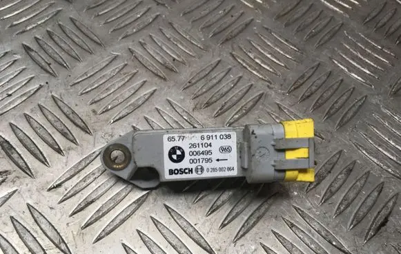 BMW X5 E53 Airbag deployment crash/impact sensor 6911038 261104 006495