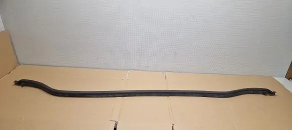 Jeep Grand Cherokee Engine compartment rubber 