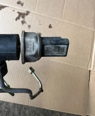 Peugeot 508 Fuel main line pipe
