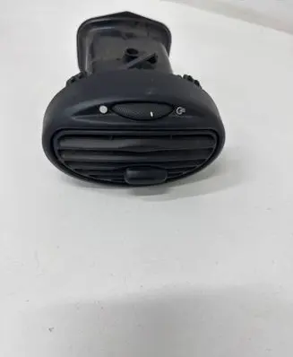 Dashboard side air vent grill/cover trim