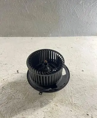 BMW 1 E81 E87 Heater fan/blower 985466
