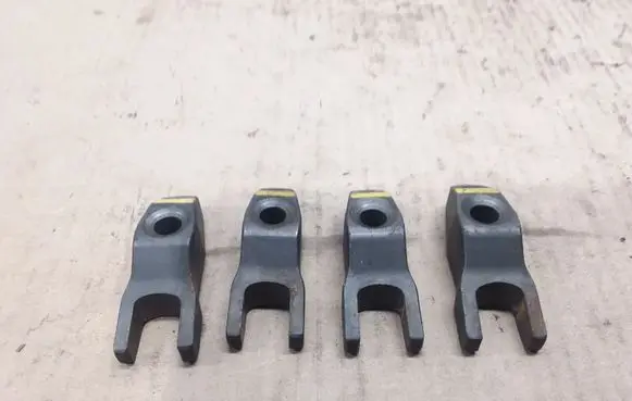 KIA Ceed Fuel Injector clamp holder