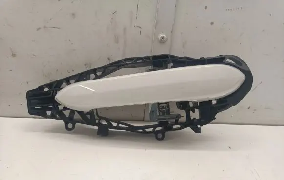 BMW 1 F40 Rear door exterior handle 9881777