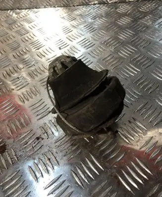 Volvo XC70 Engine mount bracket 9485551