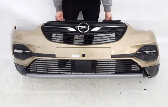 Opel Grandland X Front bumper C06757091ISM032