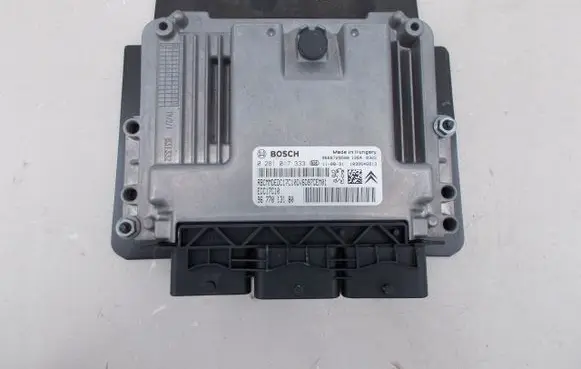 Citroen C3 Picasso Engine control unit/module 9677013180