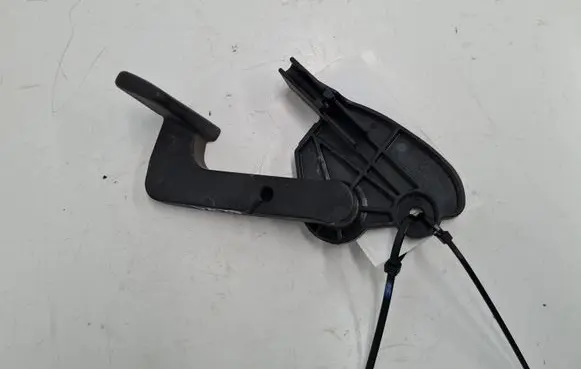 Volkswagen Golf VI Engine bonnet (hood) release handle 8E1825533B